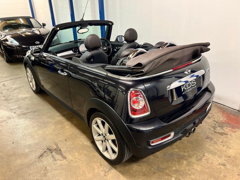 MINI CONVERTIBLE