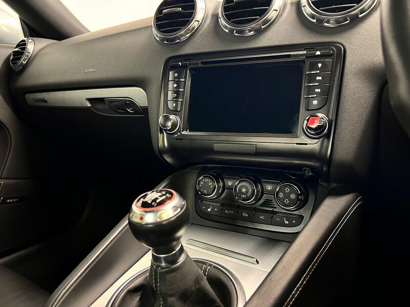 AUDI TTS
