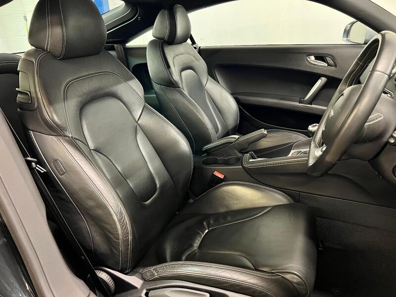 AUDI TTS