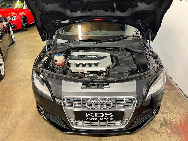 AUDI TTS