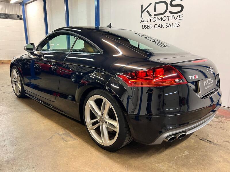 AUDI TTS