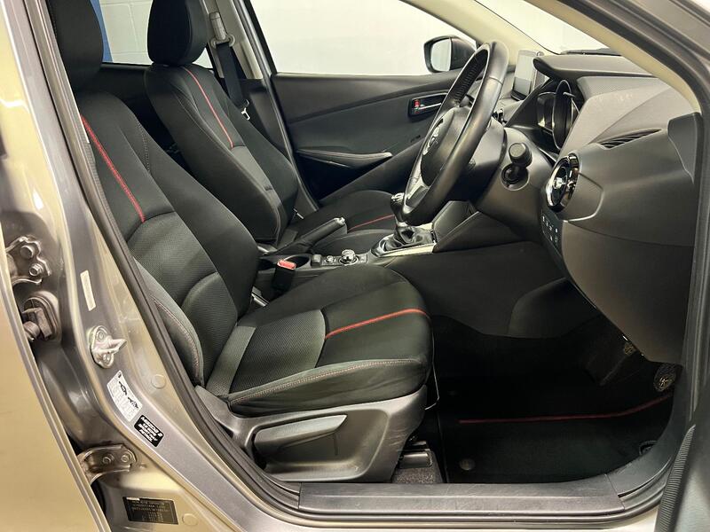 MAZDA MAZDA2