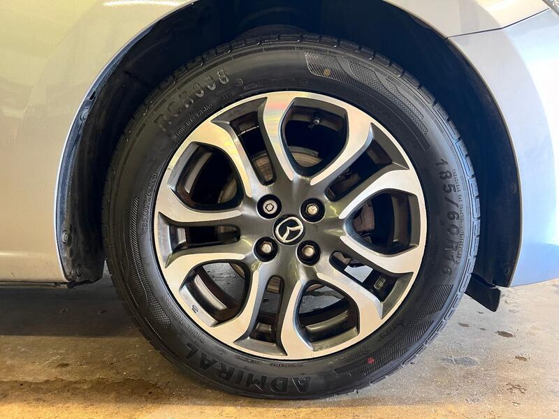 MAZDA MAZDA2