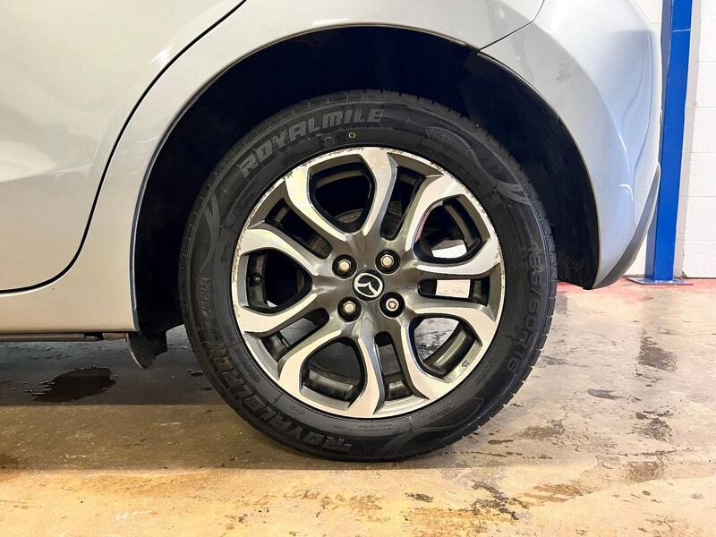 MAZDA MAZDA2