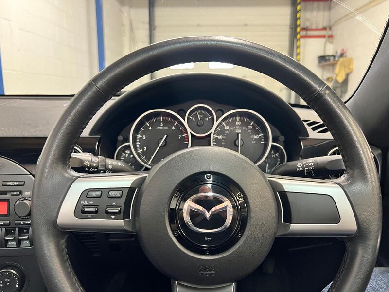 MAZDA MX-5