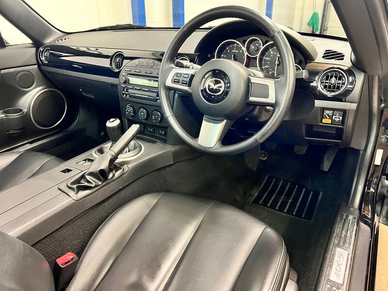 MAZDA MX-5