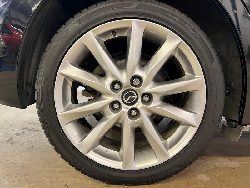 MAZDA MAZDA3