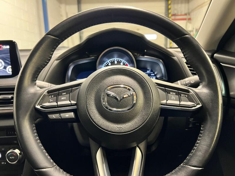 MAZDA MAZDA3