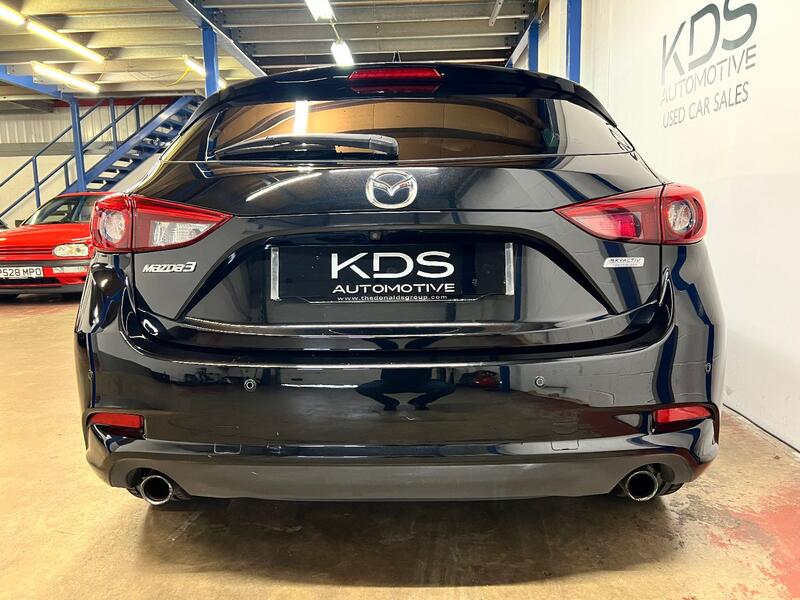 MAZDA MAZDA3