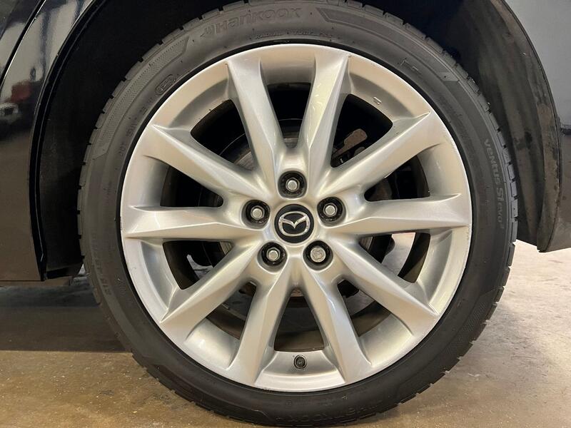 MAZDA MAZDA3