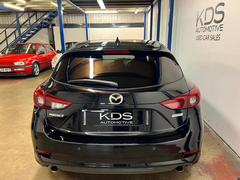 MAZDA MAZDA3