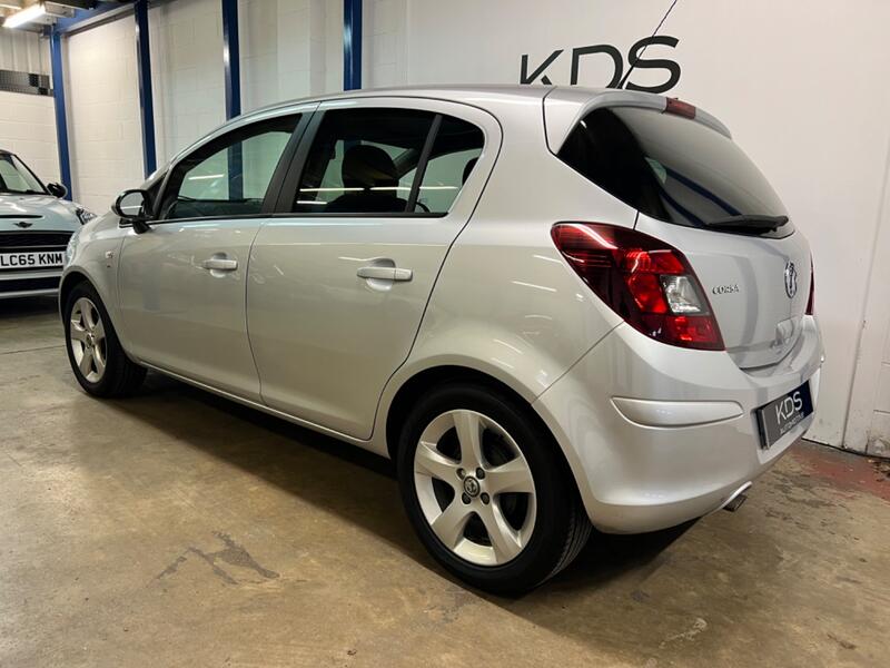 VAUXHALL CORSA