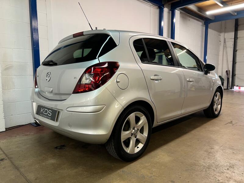 VAUXHALL CORSA