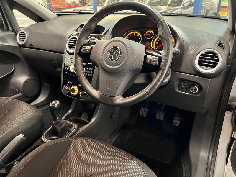 VAUXHALL CORSA