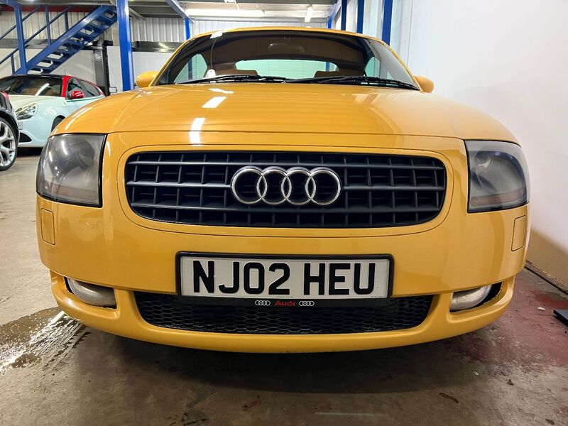 AUDI TT