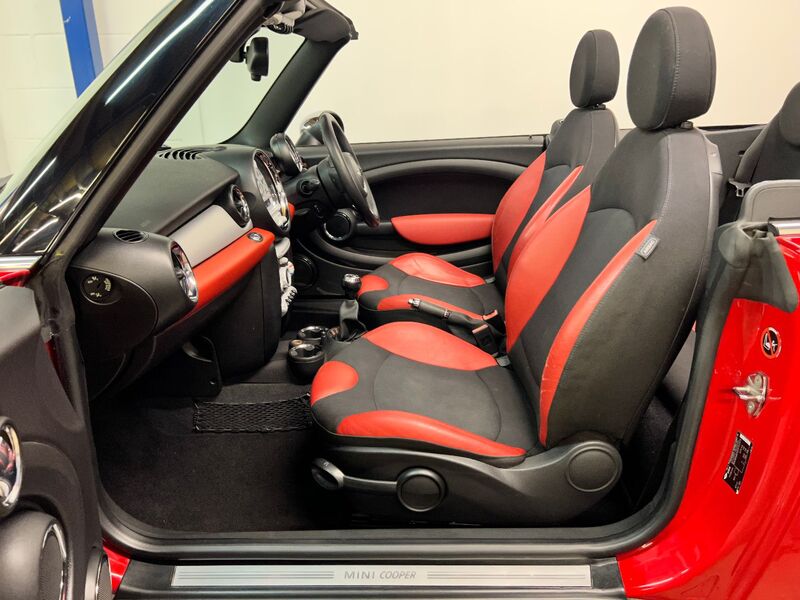 MINI CONVERTIBLE